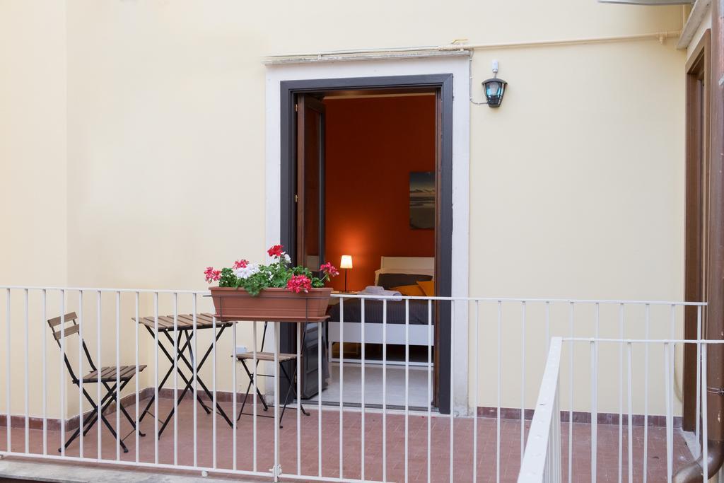 Niria Ragusa Exterior foto
